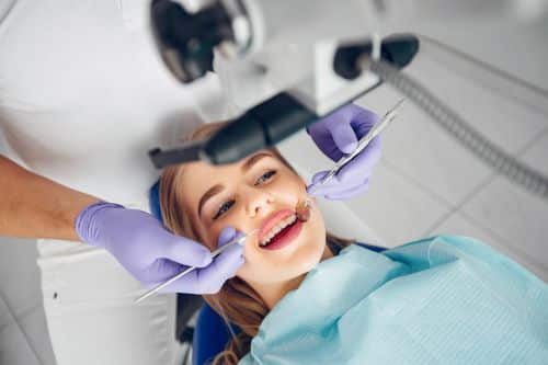 girl-sitting-dentist-s-office